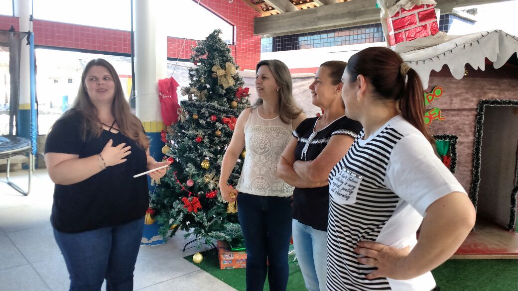 Professoras de Santa Rosa de Lima visitam estrutura educacional de São Ludgero