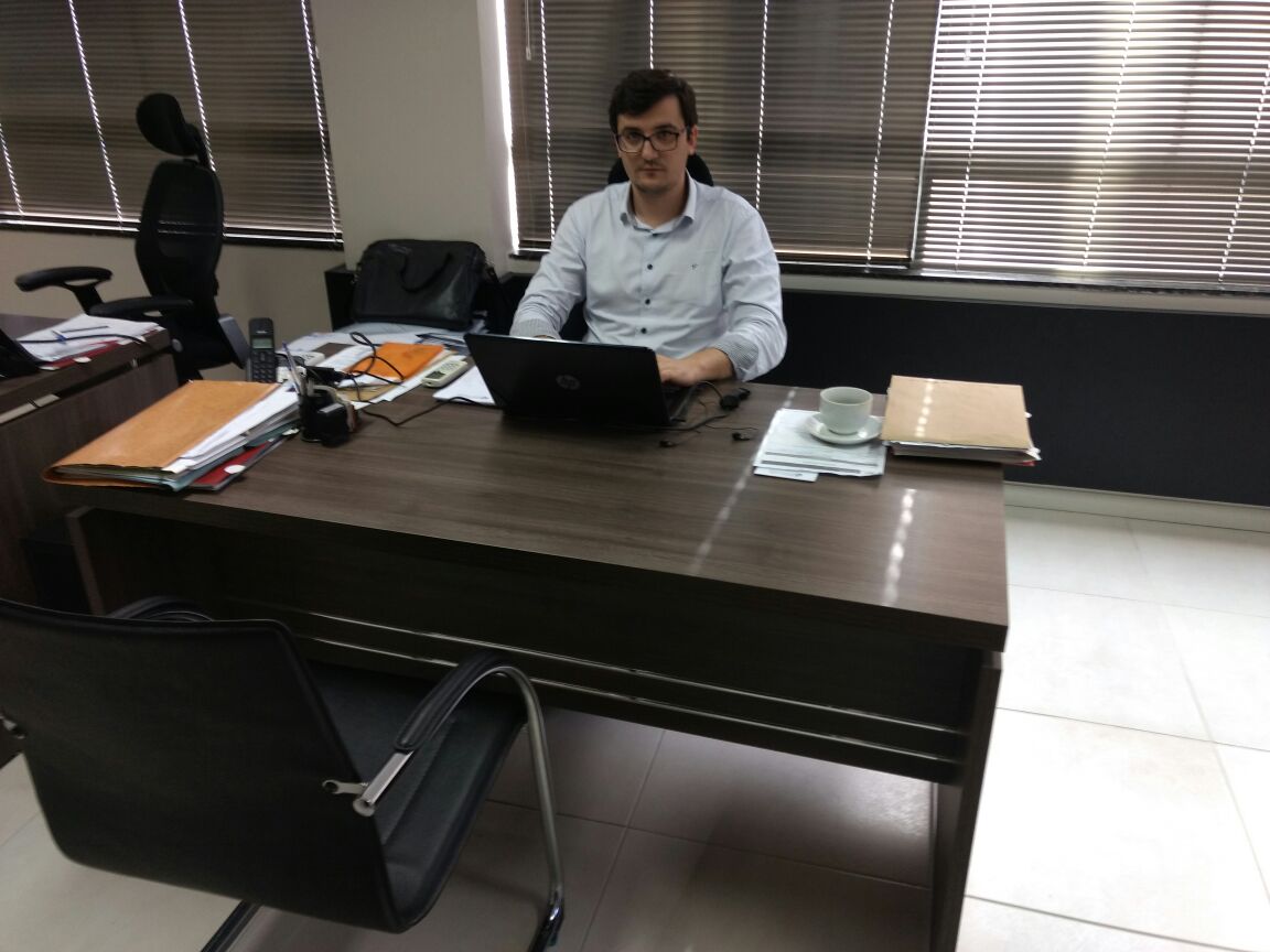 Prefeitura fecha cerco contra inadimplentes. Dívidas serão cobradas através de protesto em...