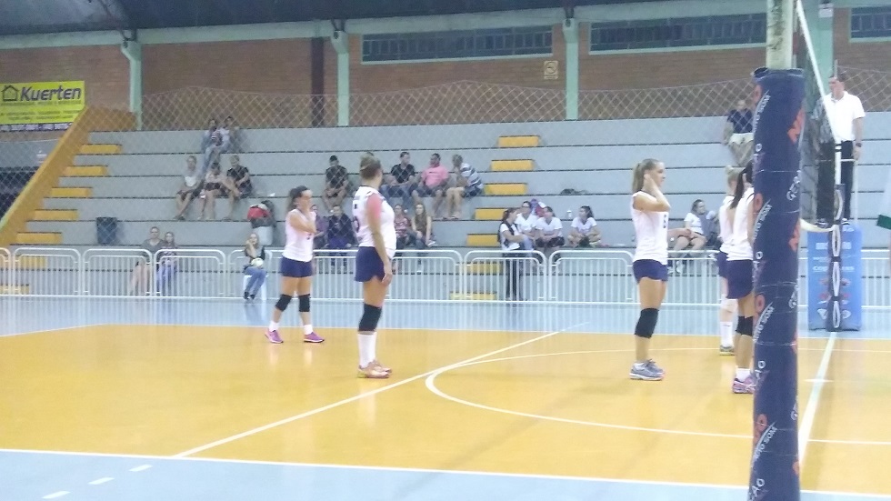 FVA/Posto Prá lidera 10º Campeonato Municipal de Voleibol em São Ludgero