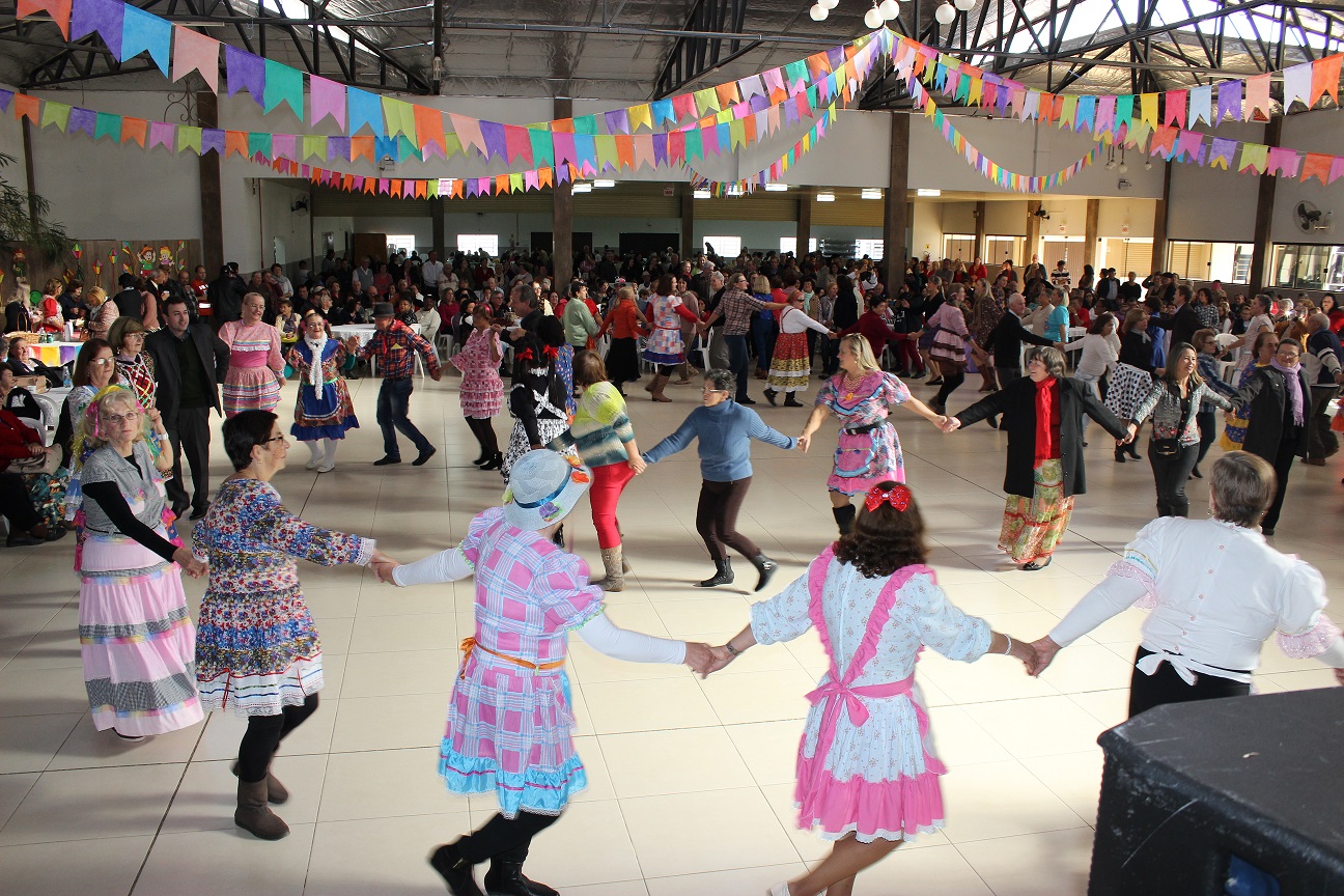 Grupo da Terceira Idade promove tradicional Festa Junina no dia 7 de junho