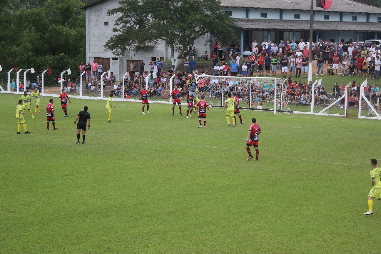 Equipes seguem motivadas na busca pela classificação na taça “Frederico Warmeling”