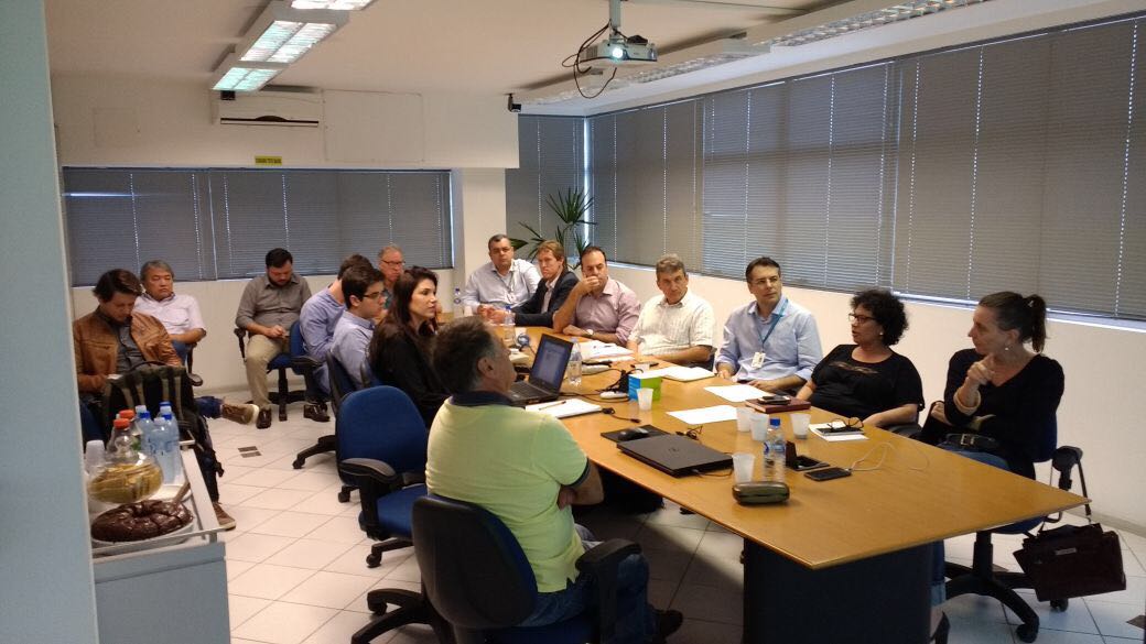 Amurel pode receber projeto piloto que transforma resíduos sólidos urbanos (lixos) em energia...