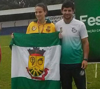 Andriele Raiana Zander conquista primeiro ouro na Olesc para São Ludgero