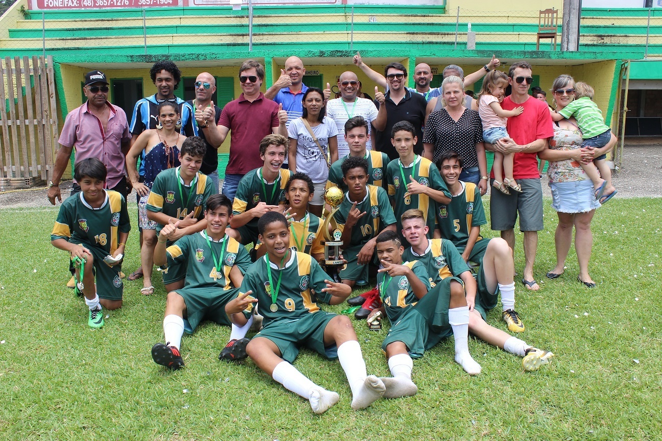CME São Ludgero conquista o título do Campeonato Regional de Futebol de Campo na categoria Sub 15