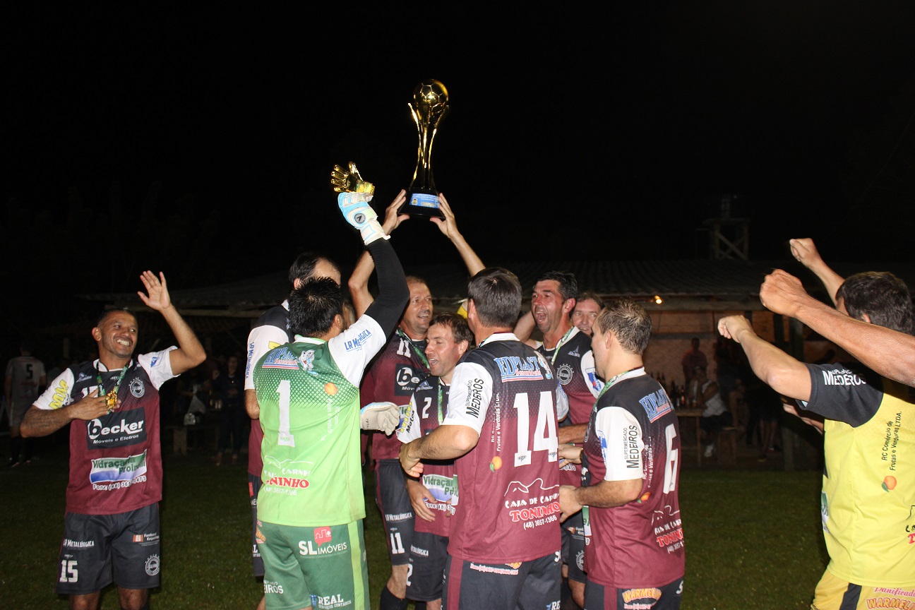 Galvane é octacampeão do Campeonato Municipal de Futebol Suíço Coroa Bom de Bola