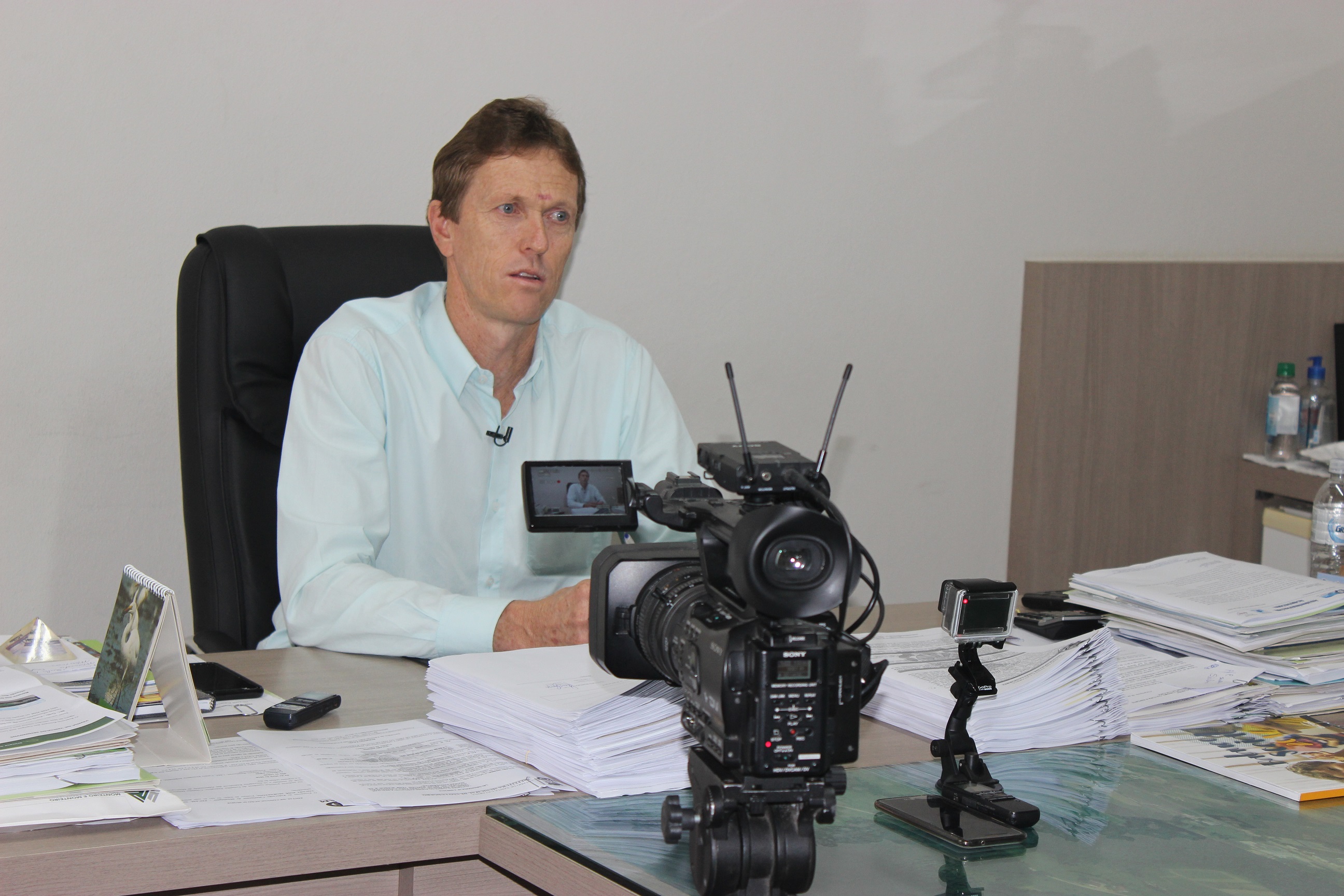 Prefeito Volnei Weber confirma renúncia para sexta-feira
