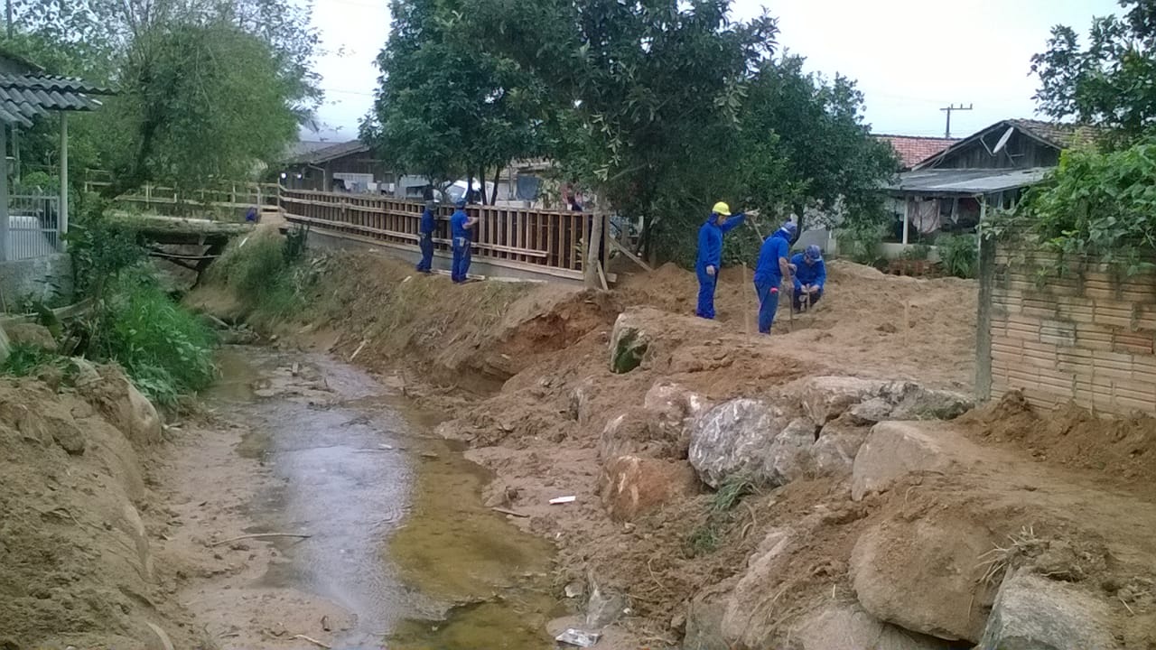 Obras de prevenção seguem a todo vapor no bairro Nossa Senhora Aparecida