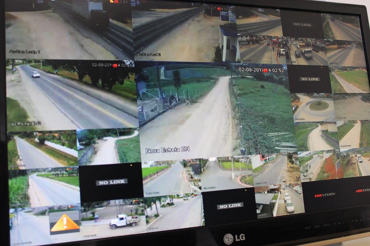 São Ludgero já conta com 30 câmeras de segurança funcionando, em fase de teste, em pontos...
