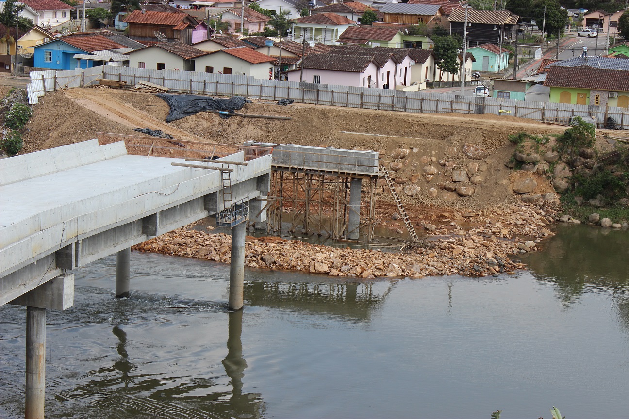 Governo do Estado deposita R$ 450 mil e construção da segunda ponte segue com objetivo de ser...