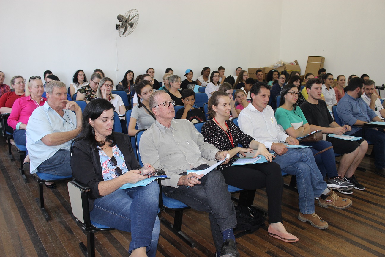 XI Conferência Municipal dos Direitos da Criança e do Adolescente de São Ludgero superou...