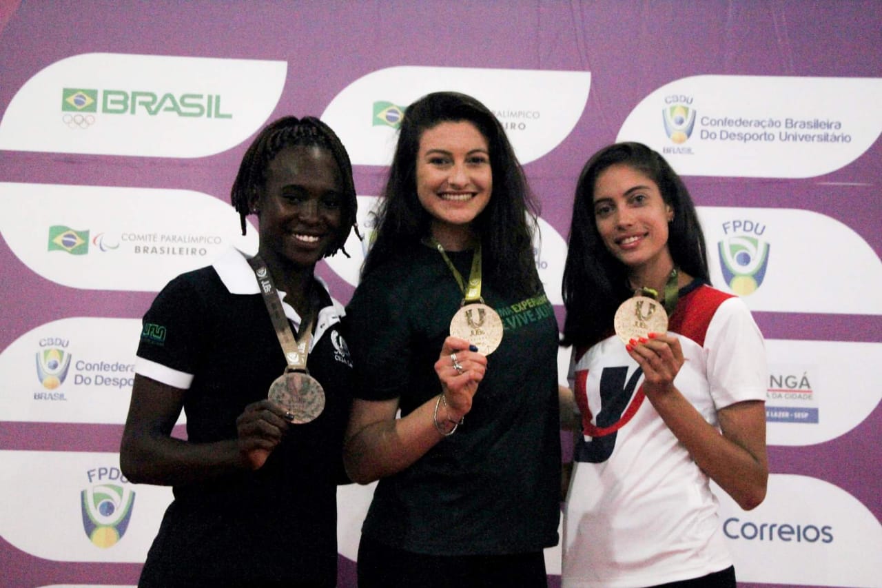 Monique Warmelig conquista ouro nos Jogos Universitários Brasileiros (Jubs)