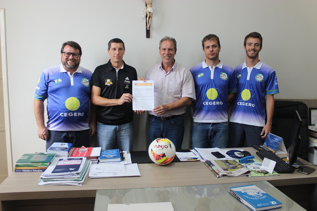 São Ludgero terá núcleo do projeto Anjos do Futsal