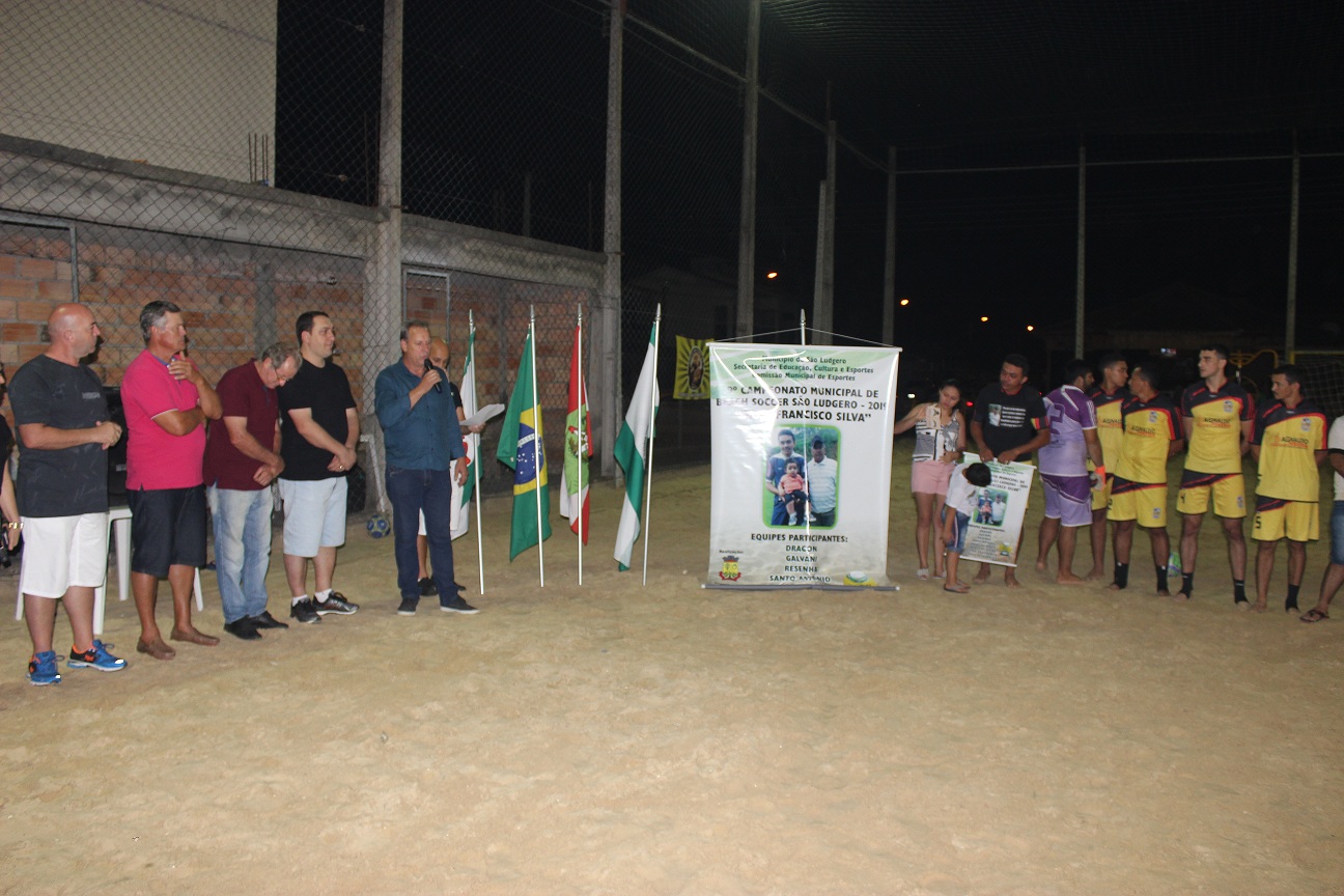 Santo Antônio goleia Amigos do Nordeste na abertura do 9º Campeonato Municipal de Beach Soccer de...