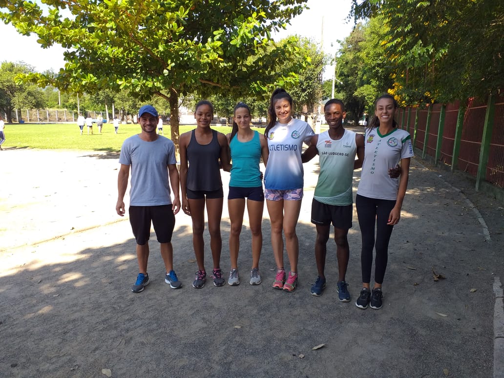 Quatro ouros, uma prata e um bronze no Festival Adulto de Atletismo