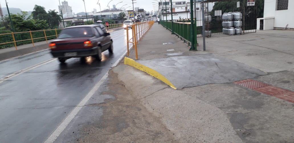Administração Municipal segue com as manutenções e pequenas melhorias no perímetro urbano de...