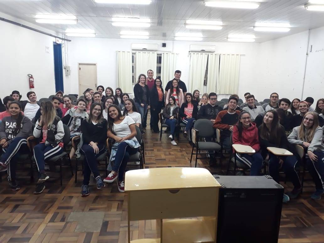 Prefeitura segue disponibilizando Coaching Vocacional aos estudantes do Ensino Médio      