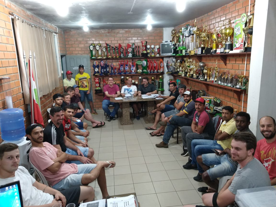 16º Campeonato de Futebol Suíço Coroa Bom de Bola inicia no dia 20 e o 7º Campeonato de Futebol...