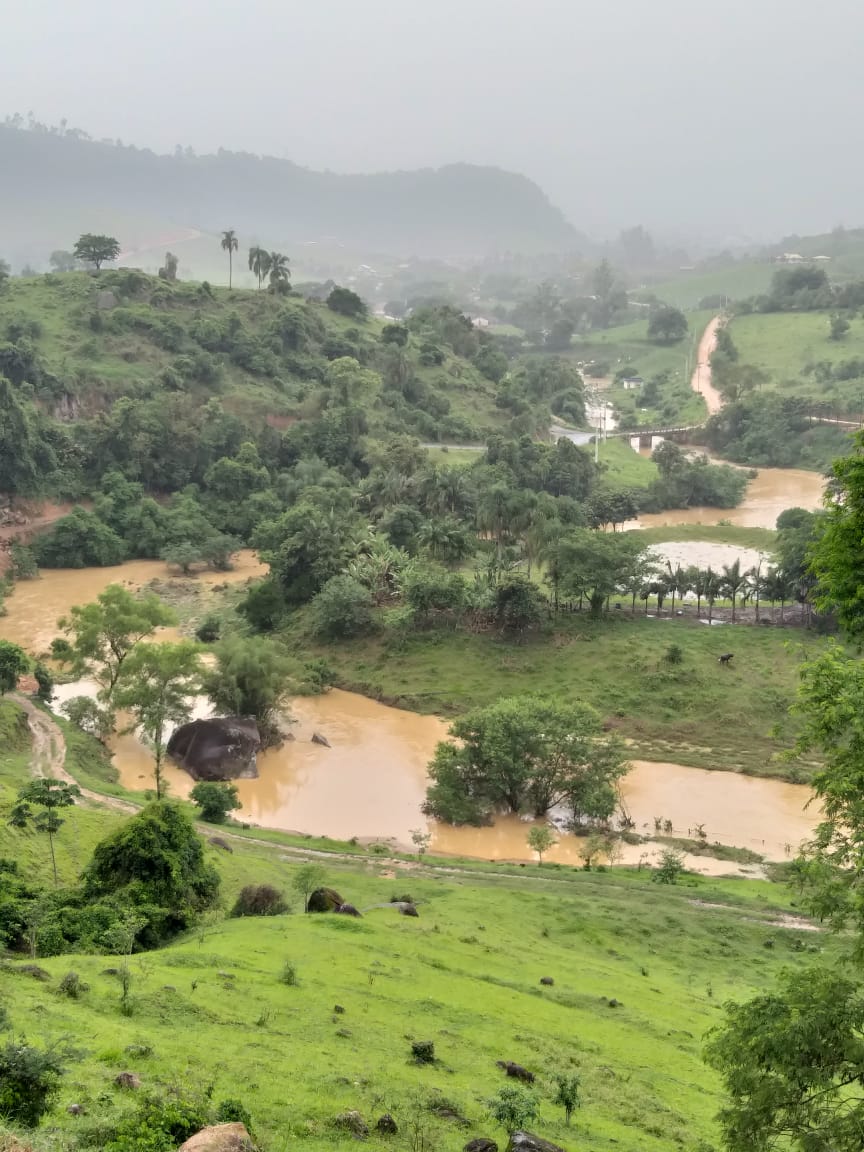 Transtornos em São Ludgero com a chuva que iniciou domingo e segue na cidade
