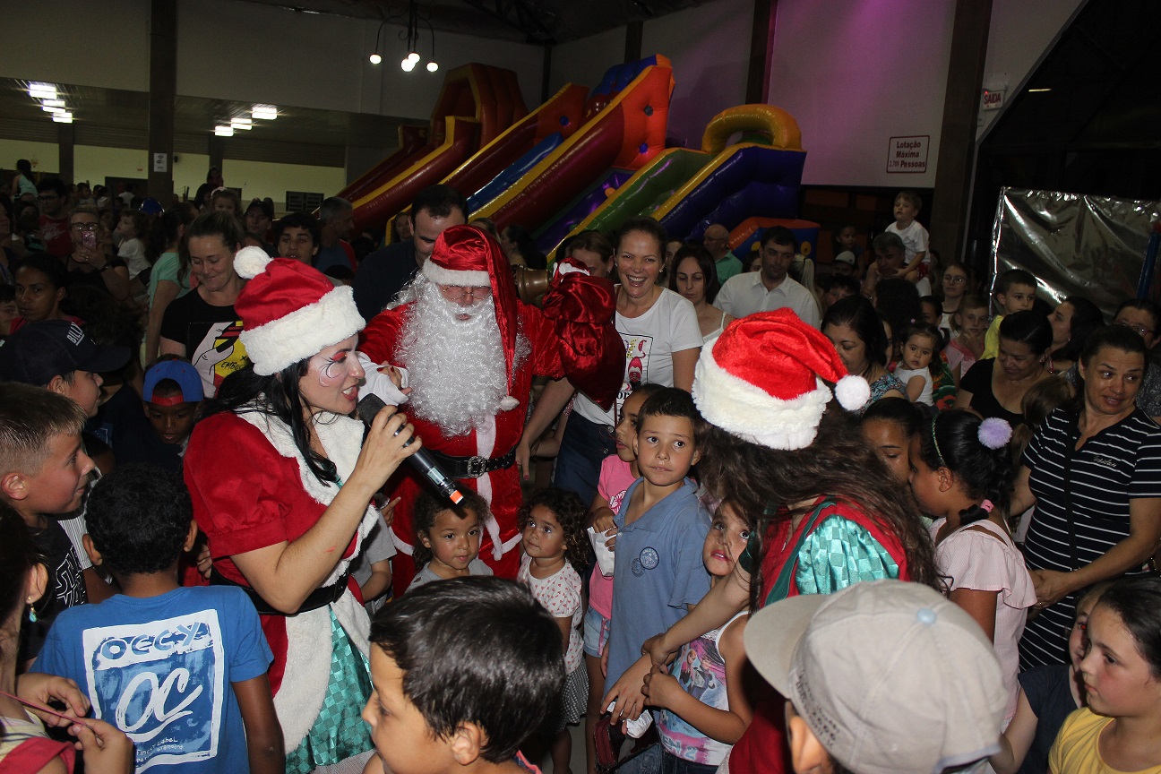 Abertura de Natal em São Ludgero acontece no dia 28 de novembro com uma noite especial para as...