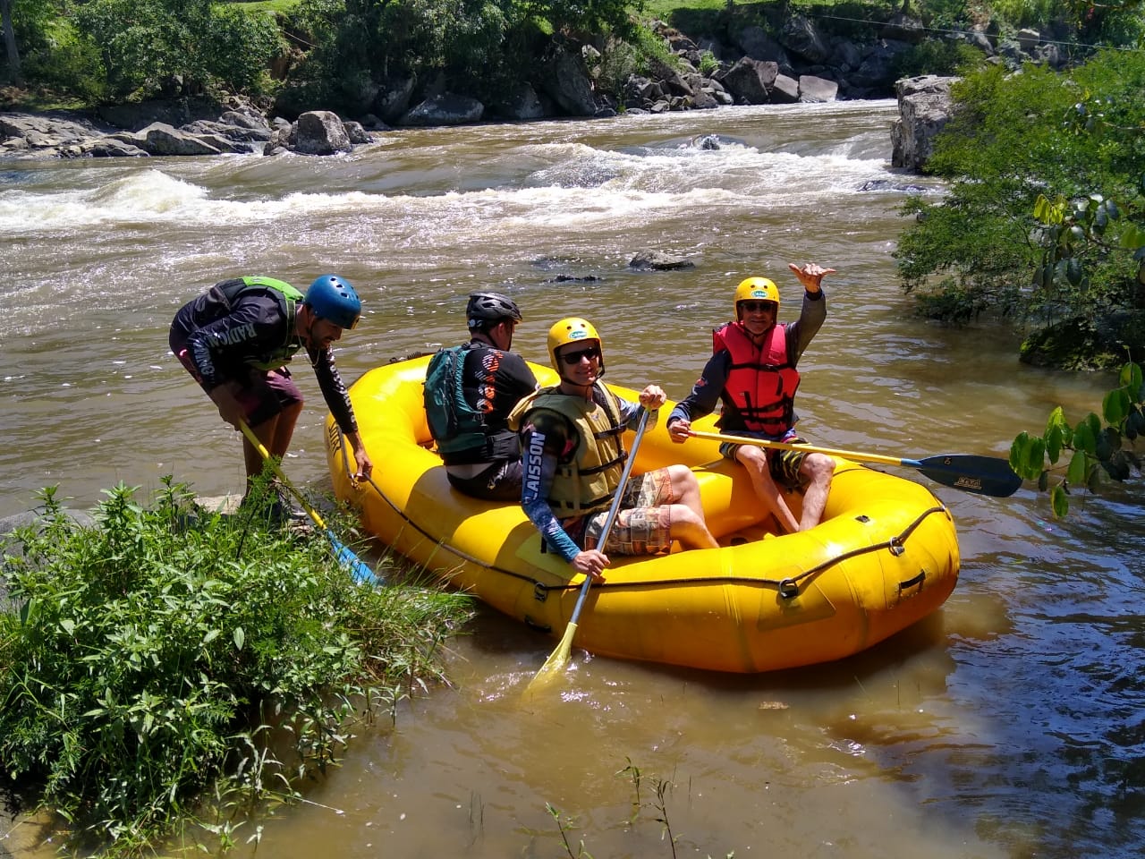 Caiaqueiros de São Ludgero marcam presença na 8ª edição da Remada do Vale realizada em...