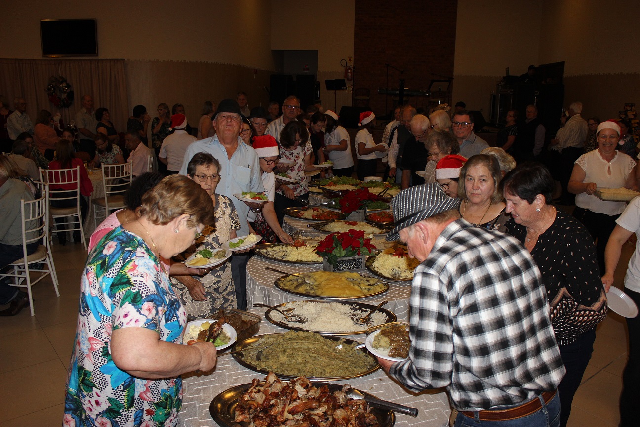 Uma noite especial de confraternização para a Terceira Idade de São Ludgero