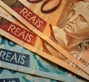 Segunda parcela do 13º salário já está na conta dos funcionários da Prefeitura de São Ludgero