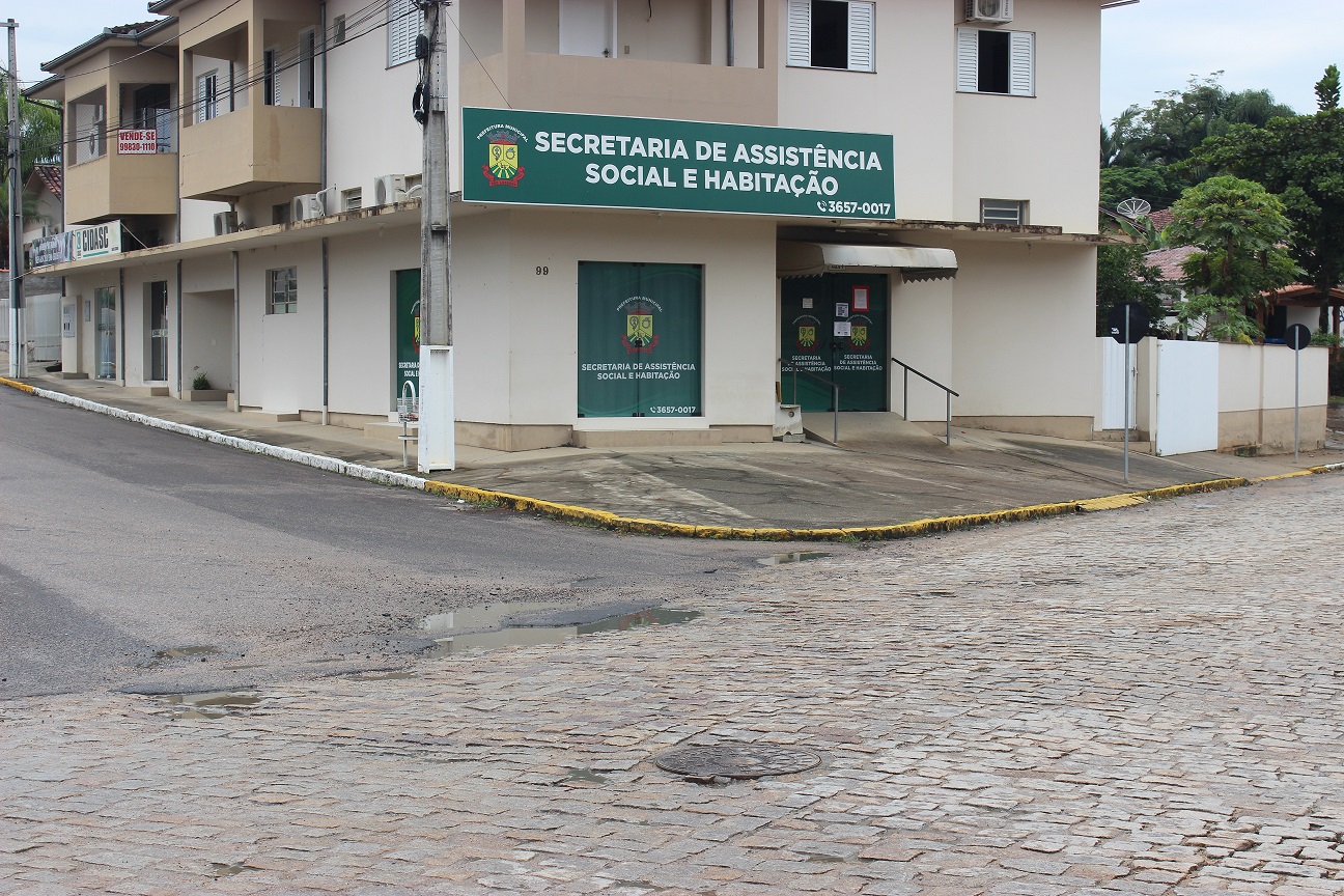 Secretaria de Assistência Social começa fazer atendimentos presenciais, com restrições, no dia...