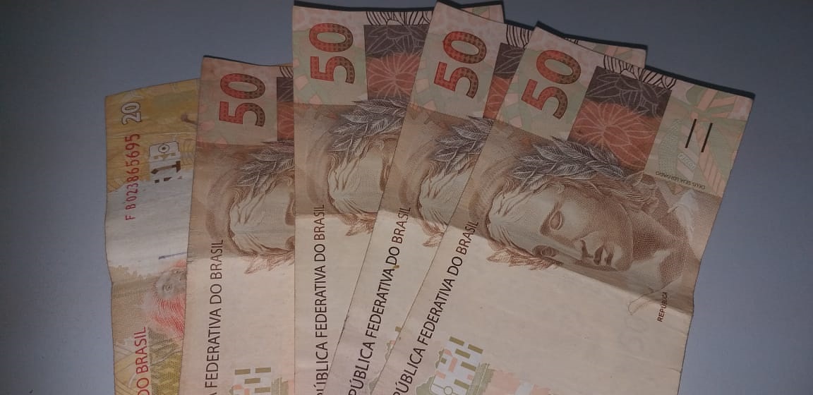 São Ludgero já pagou 50% do 13º salário aos servidores municipais