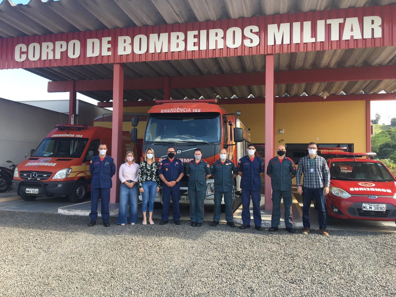 Vice-prefeita de Lauro Müller conhece Quartel do Corpo de Bombeiros de São Ludgero