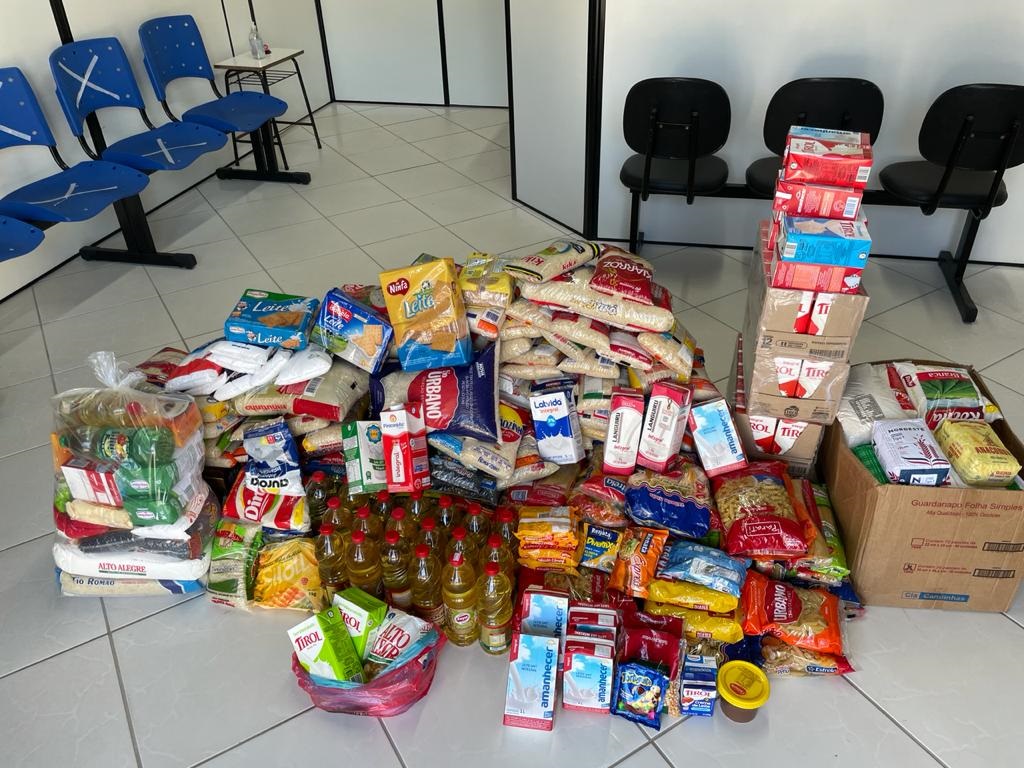 Campanha “Vacina contra Fome” já arrecadou 350 quilos de alimentos e segue até o fim da...