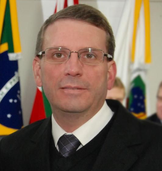 Luto de três dias pelo falecimento do ex-presidente da Câmara de Vereadores de São Ludgero,...