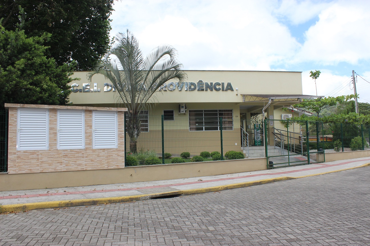 Prefeitura de São Ludgero investirá R$ 98.000,00 em melhorias externas no CEI Divina Providência