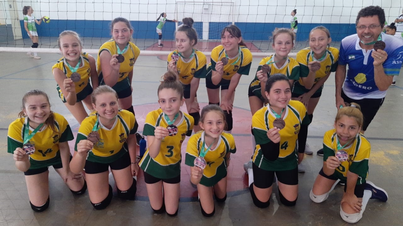 Sub 14 Feminino de São Ludgero conquista bronze na Liga Voleibol de Santa Catarina