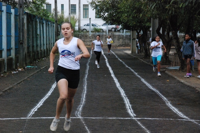 Bruno da Rosa Rita e Diulaine Schimidt em busca de ouro nos Jogos Escolares da Juventude