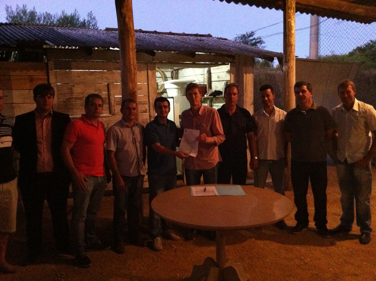 Entregue ordem de serviço para pavimentação da rua Theodoro Locks