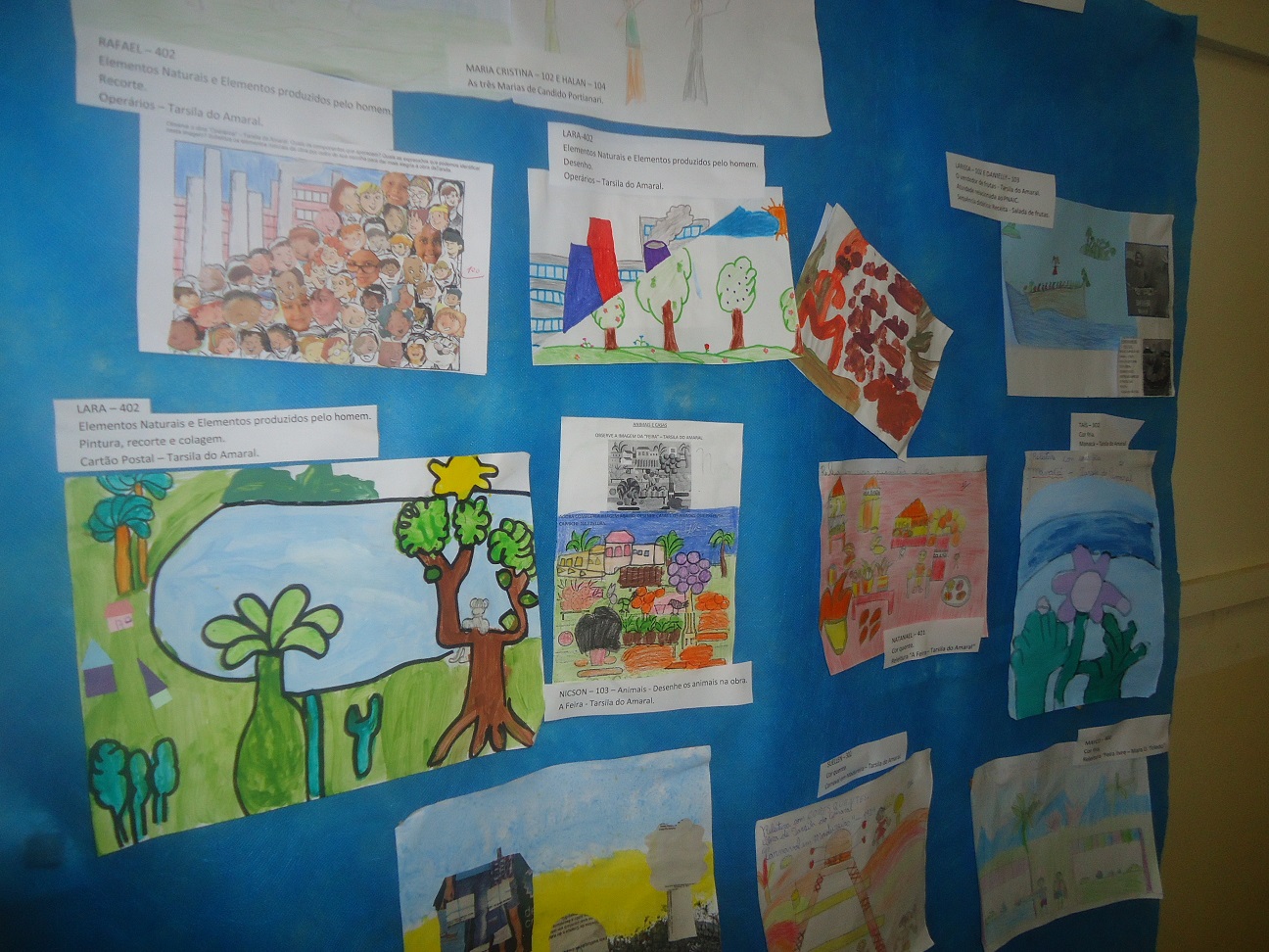 Alunos do Centro Educacional Professor Henrique Buss expõem trabalhos feitos durante o ano