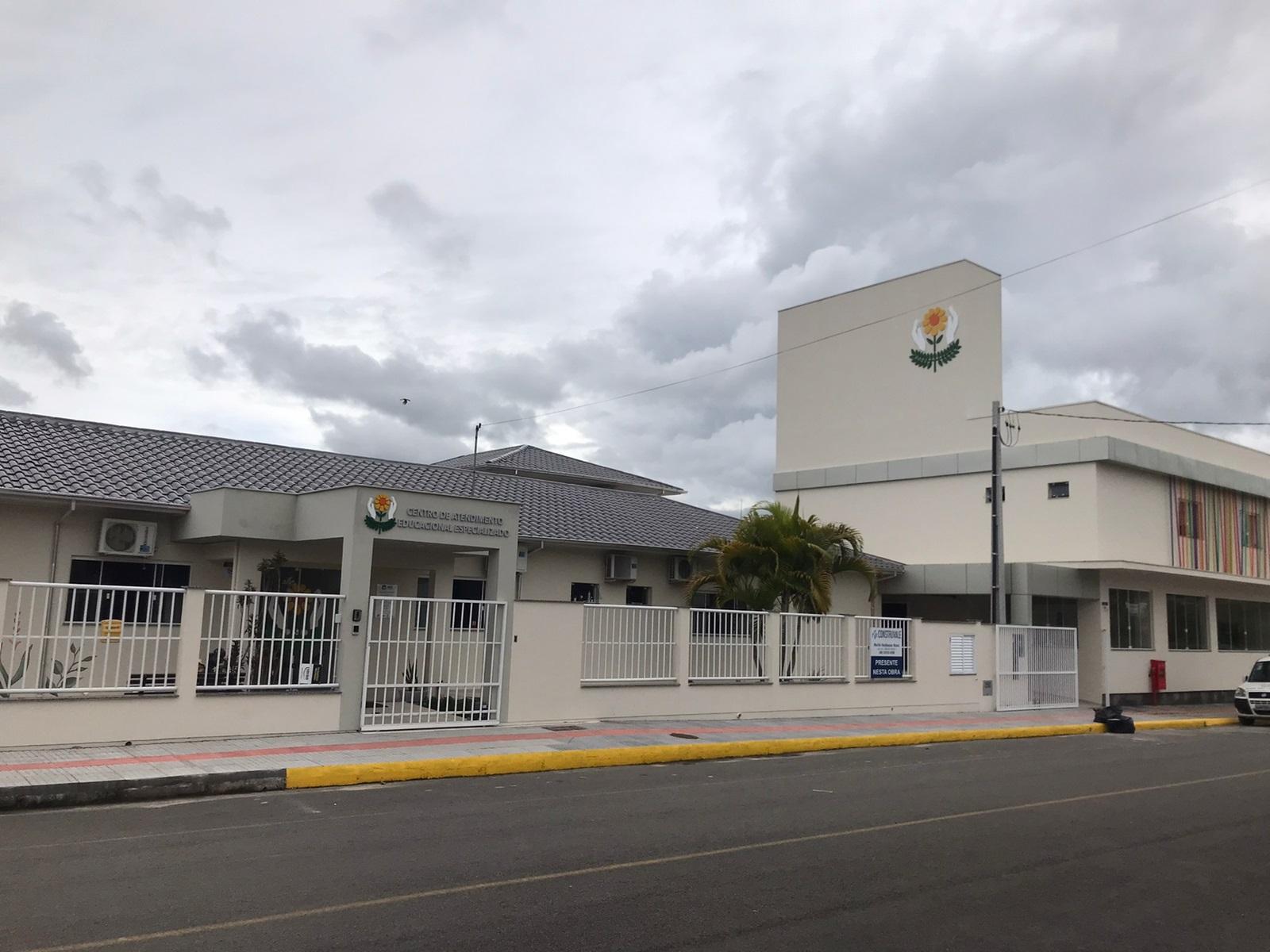 Apae inaugura ampliação e revitalização do Centro de Atendimento Educacional Especializado