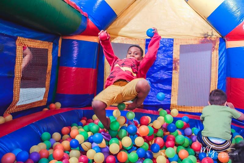 Jantar, brinquedos, atividades de integração e muita alegria no evento de confraternização da...
