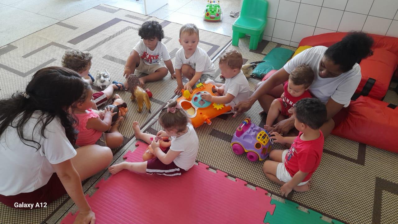 Um total de 225 crianças frequentam a Colônia de Férias da Rede Municipal de Ensino 
