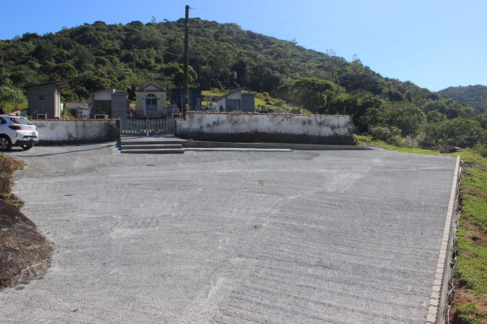 Acesso ao Cemitério Municipal da Barra do Norte é pavimentado
