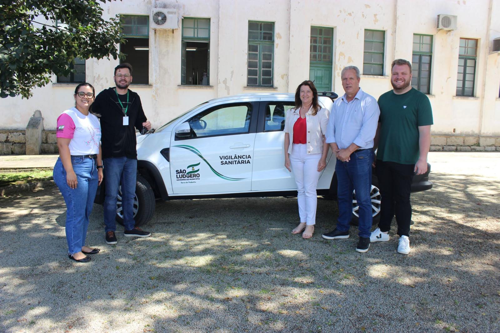 Vigilância Sanitária recebe veículo zero km da Gestão Municipal