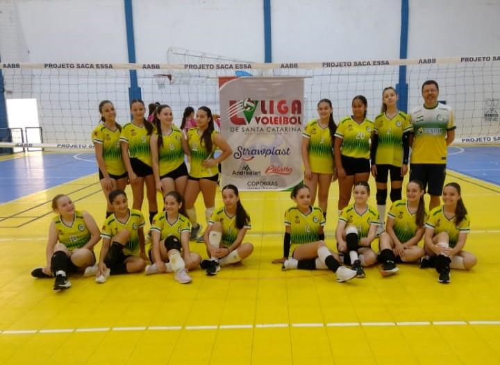 Meninas de São Ludgero são vice-campeãs da Liga Voleibol de Santa Catarina