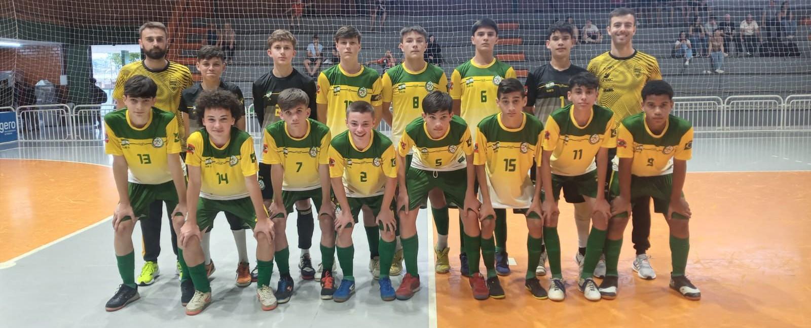 Meninos de São Ludgero disputam os títulos do Sub-9 e Sub-15 da Liga Adesc de Futsal