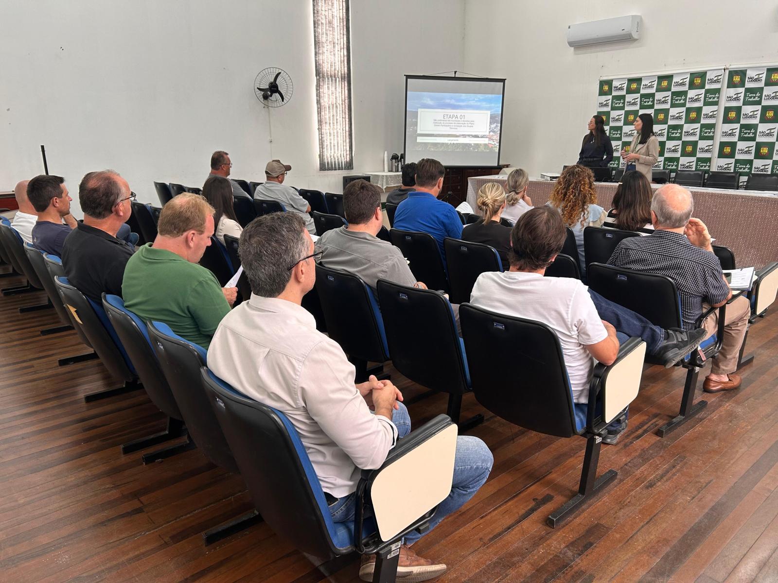 Participe do Plano Diretor Participativo e ajude a definir os rumos do desenvolvimento urbano e...