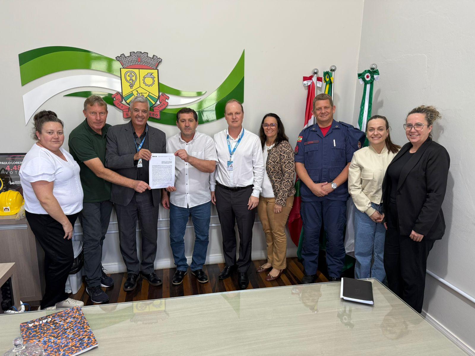 Prefeitura de São Ludgero formaliza contrato com a Caixa para gestão da folha de pagamento e...