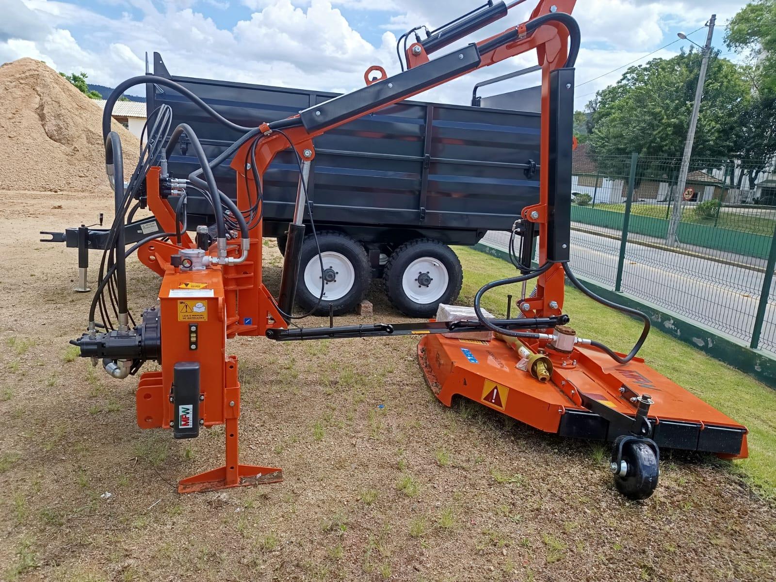 São Ludgero Recebe Importantes Equipamentos Agrícolas para Fortalecer o Setor Rural