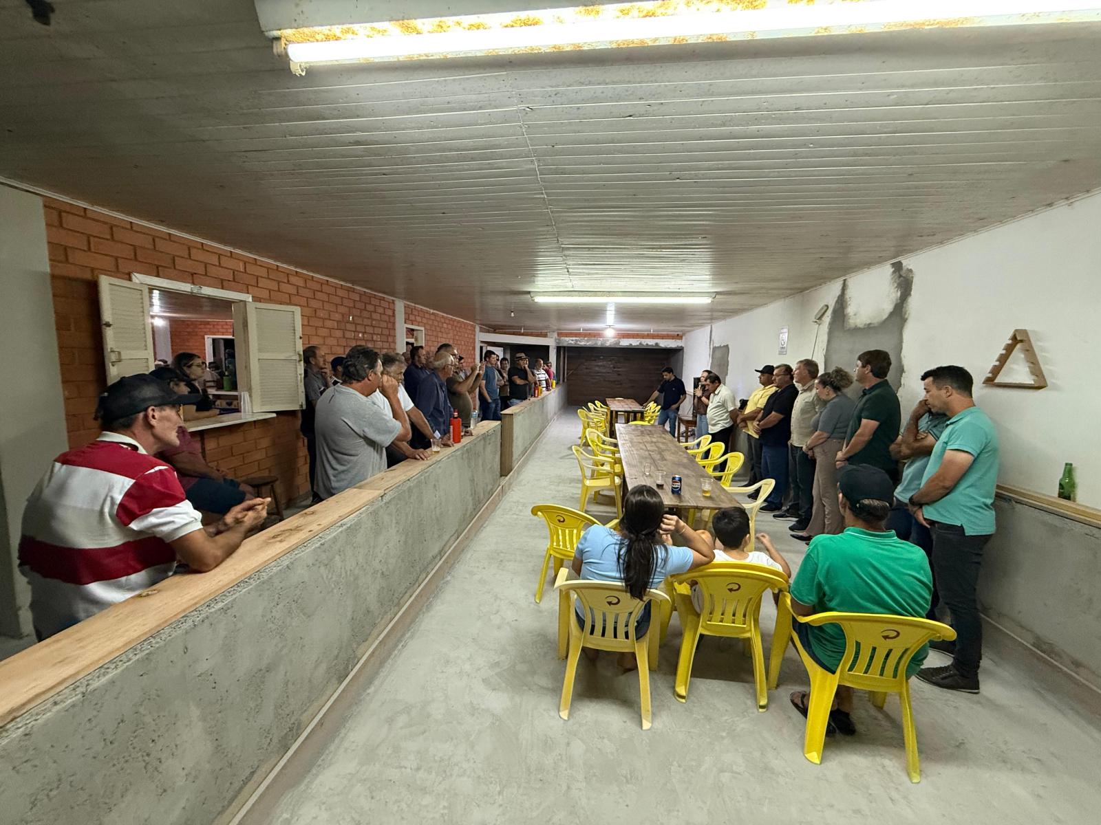 Prefeitura de São Ludgero firma autorização para instalação de balança eletrônica na...